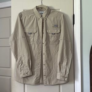 Women’s Columbia PFG medium khaki